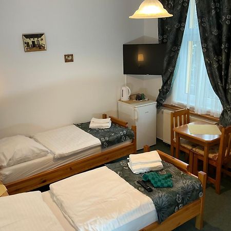 Pension Abbazia ฟรันทิชโกวี ลาซเน ภายนอก รูปภาพ